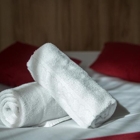 Brit Hotel Plaisance A9/A61 นาร์บอนน์ ภายนอก รูปภาพ