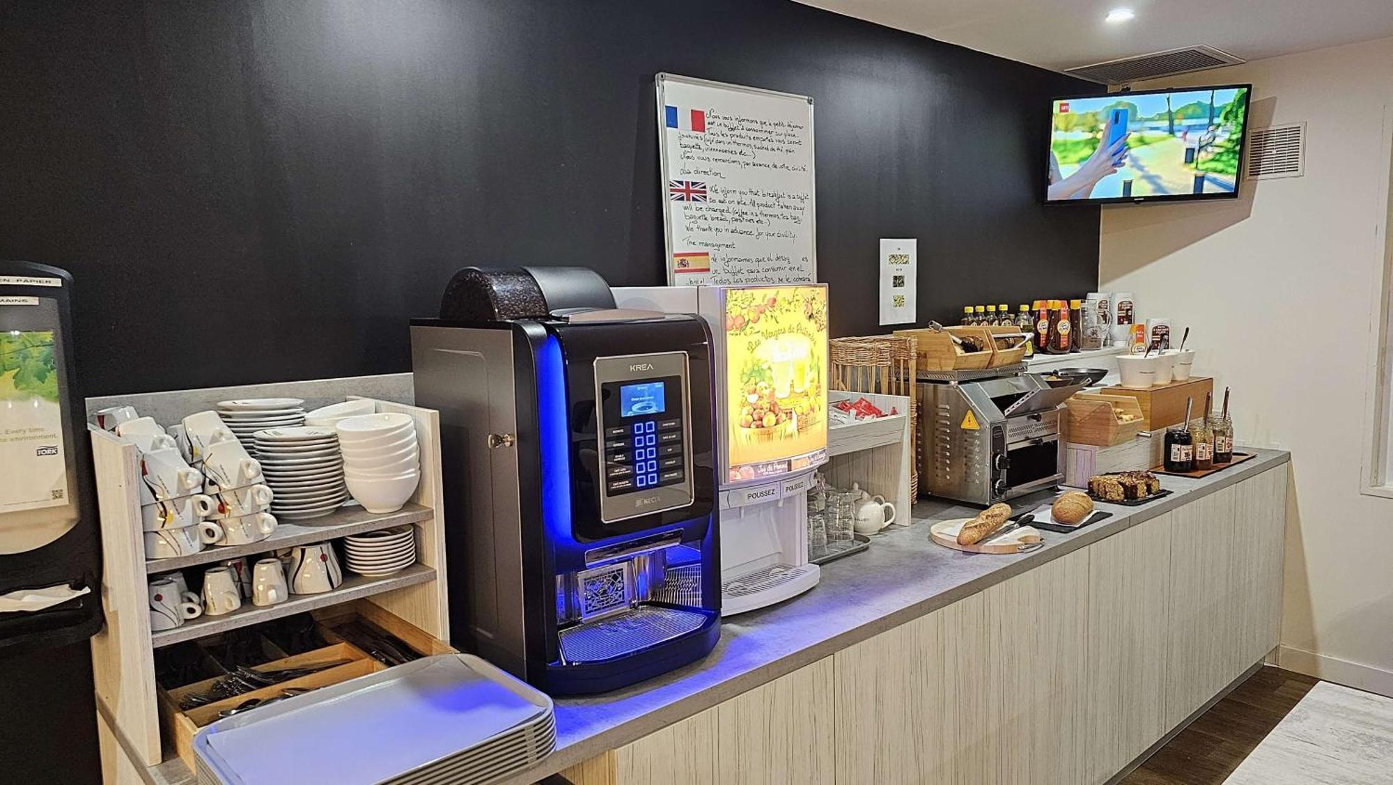 Brit Hotel Plaisance A9/A61 นาร์บอนน์ ภายนอก รูปภาพ