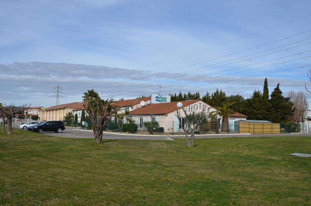 Brit Hotel Plaisance A9/A61 นาร์บอนน์ ภายนอก รูปภาพ