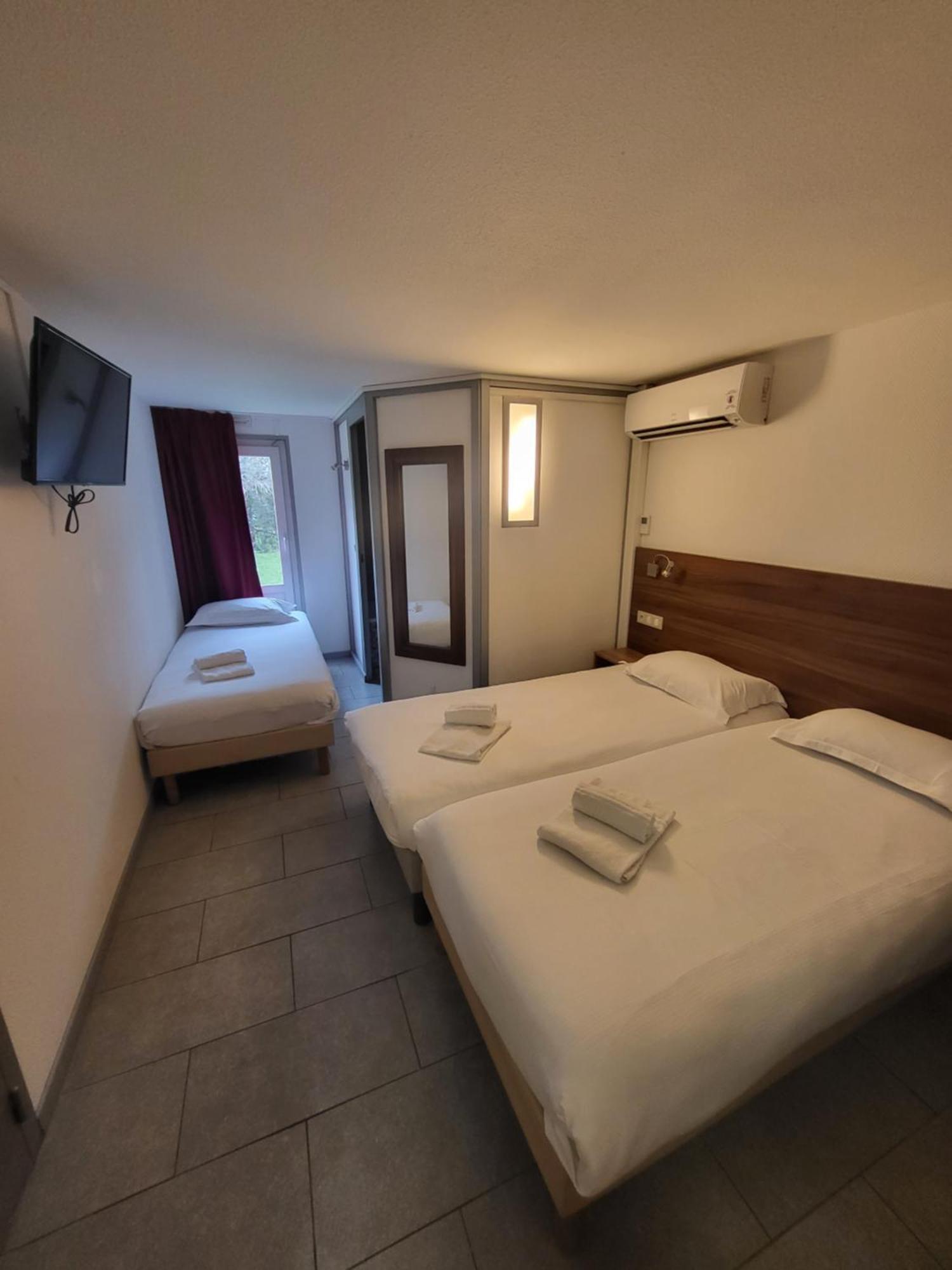 Brit Hotel Plaisance A9/A61 นาร์บอนน์ ภายนอก รูปภาพ