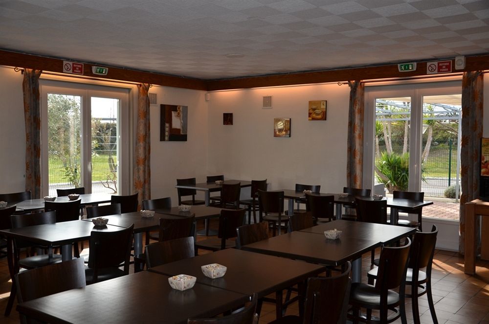 Brit Hotel Plaisance A9/A61 นาร์บอนน์ ภายนอก รูปภาพ